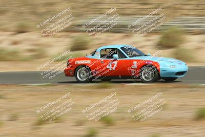 media/Jun-01-2025-CalClub SCCA (Sun) [[eae223c5dd]]/Group 5/Qualifying/